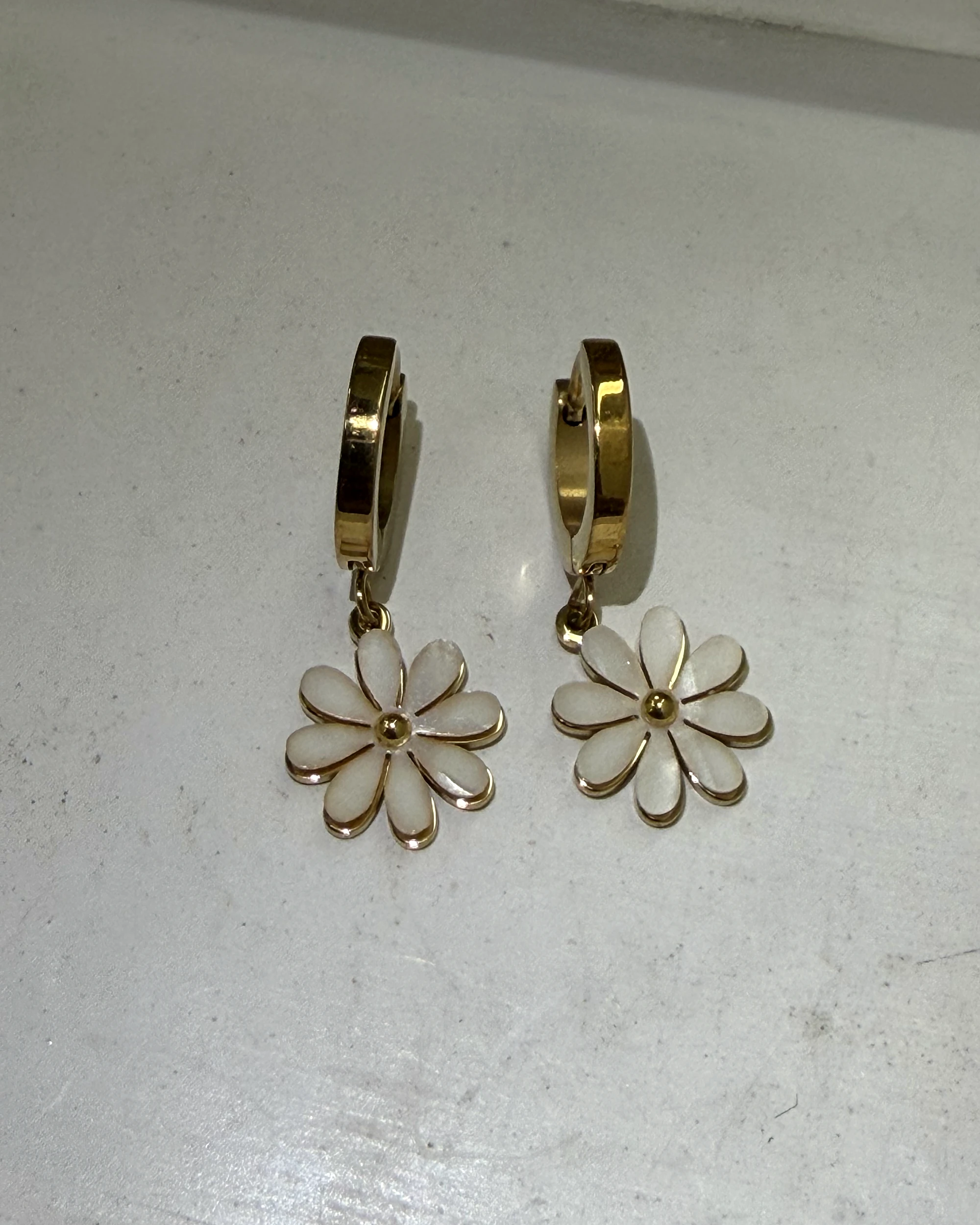 Daisy Huggie Earrings