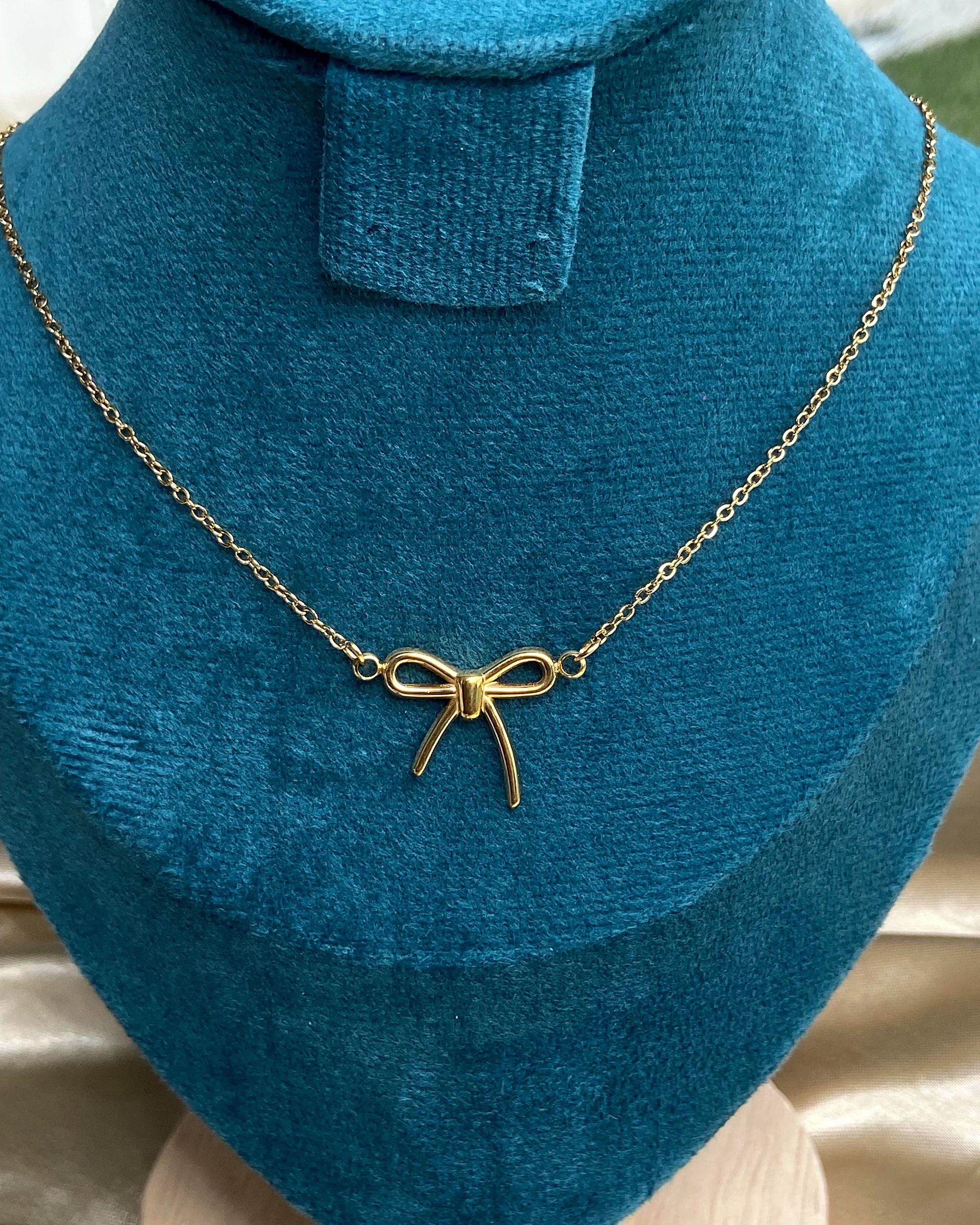 Gold Bow Necklace