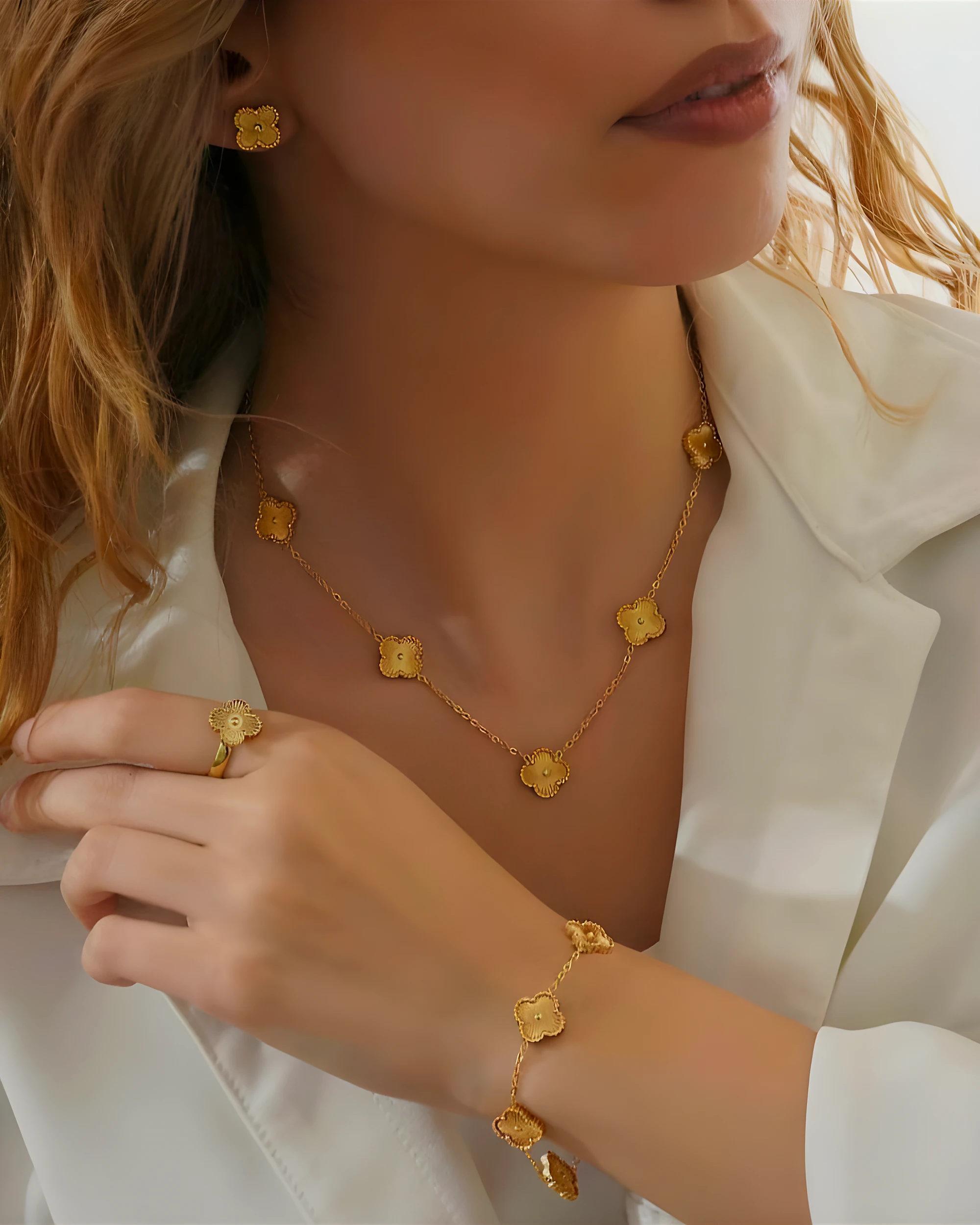 Golden Clover Set