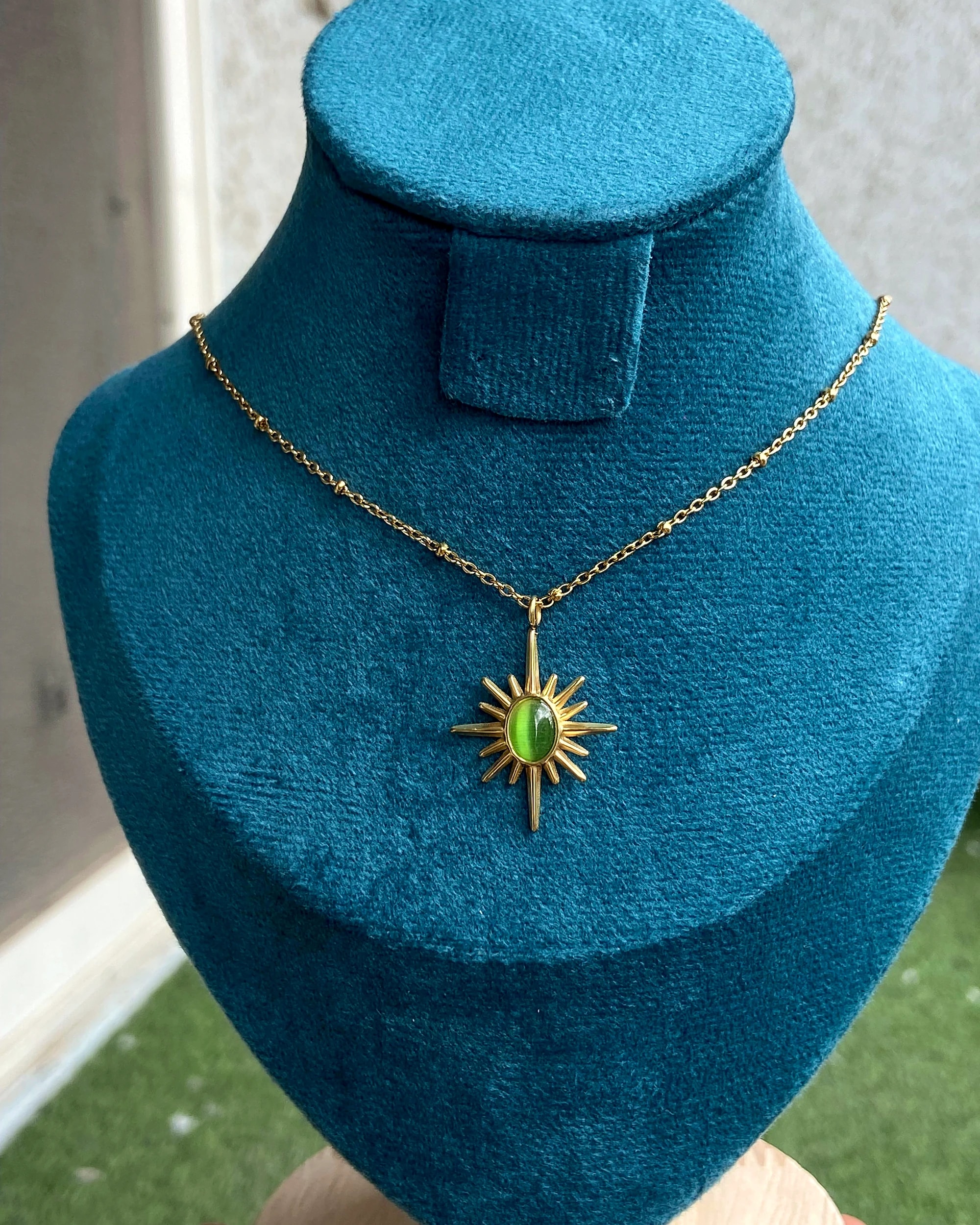 Radiant Green Starburst Necklace