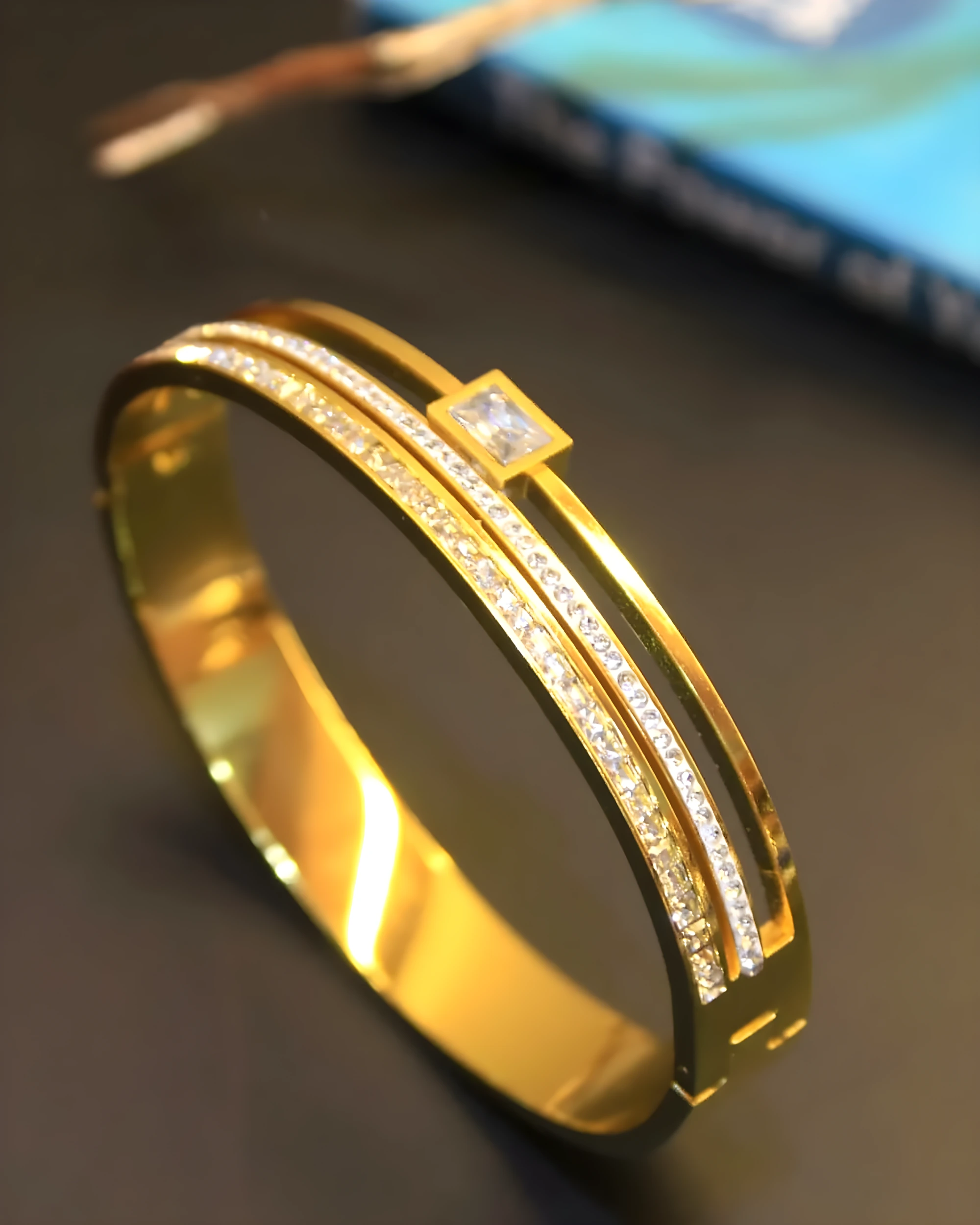 Regal Radiance Gold-Plated Kada