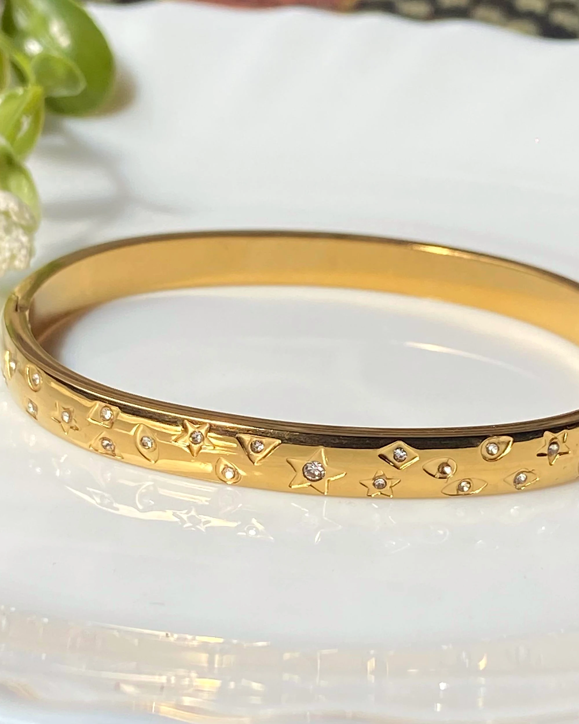 Starlit Elegance Kada